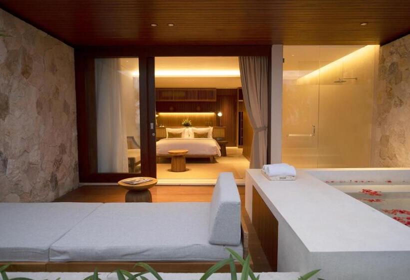 Люкс с гидромассажем, Amarta Beach Retreat By Nakula