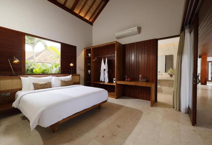 Вилла 3 Спальни с Бассейном, Amarta Beach Retreat By Nakula