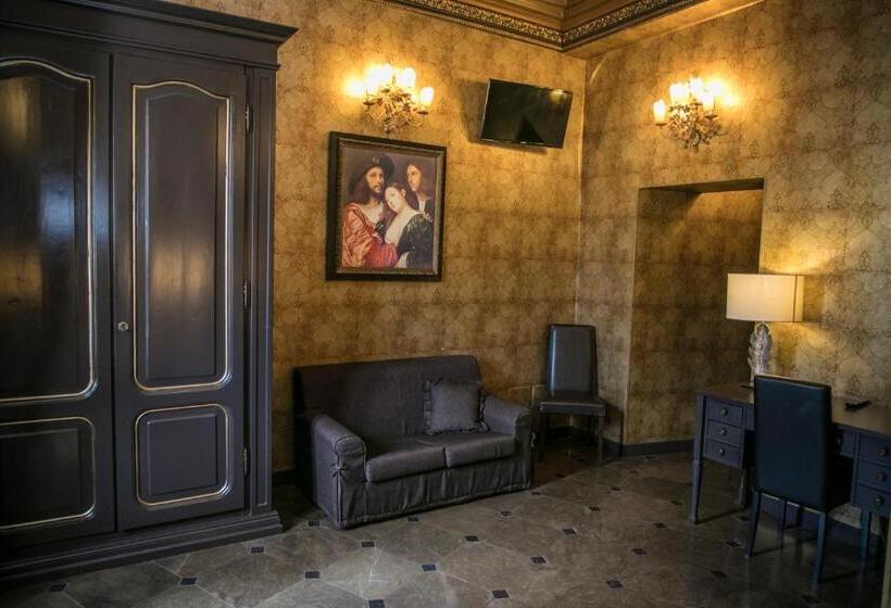 اتاق استاندارد سه نفره, Antica Dimora Delle Cinque Lune