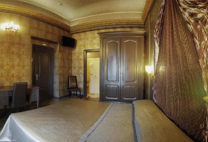 اتاق استاندارد سه نفره, Antica Dimora Delle Cinque Lune