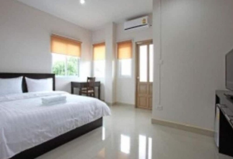 수피리어 룸, Garden Hill