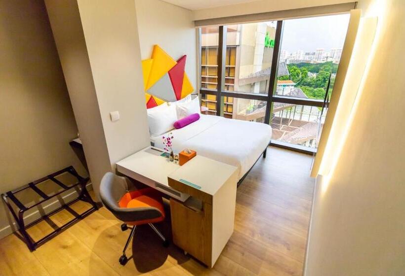 Standard Room Pool View, Ibis Styles Singapore On Macpherson