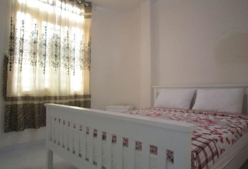 اتاق استاندارد, Saigon Inn