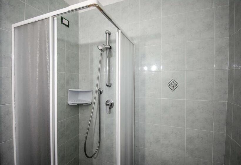 חדר יחיד קלאסי, San Pietro Chiavari