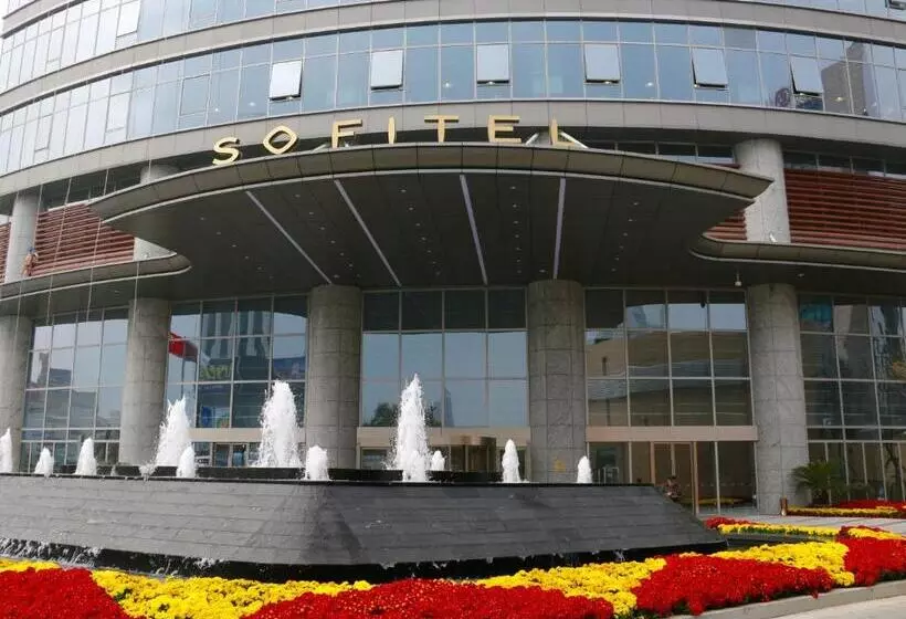 シティビューのデラックスルーム, Sofitel Lianyungang Suning