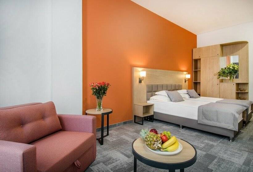 חדר דלוקס, Split Inn By President