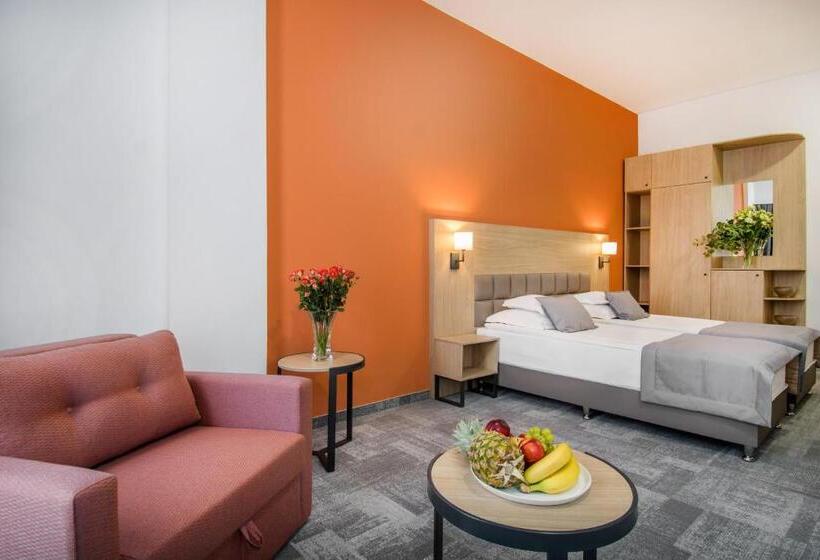 חדר דלוקס, Split Inn By President