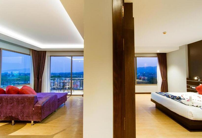 디럭스 룸, The Blue Hotel   Sha Plus