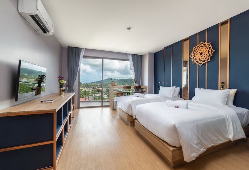 패밀리 스위트, The Blue Hotel   Sha Plus