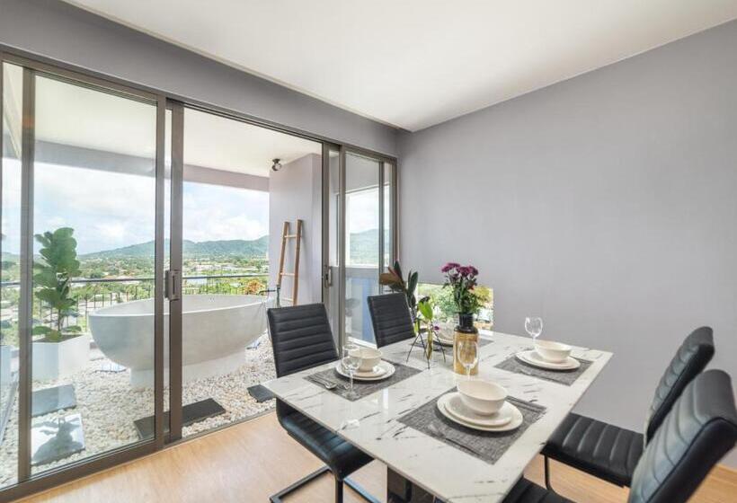 디럭스 스위트, The Blue Hotel   Sha Plus