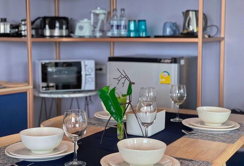Люкс Повышенной Комфортности, The Blue Hotel   Sha Plus