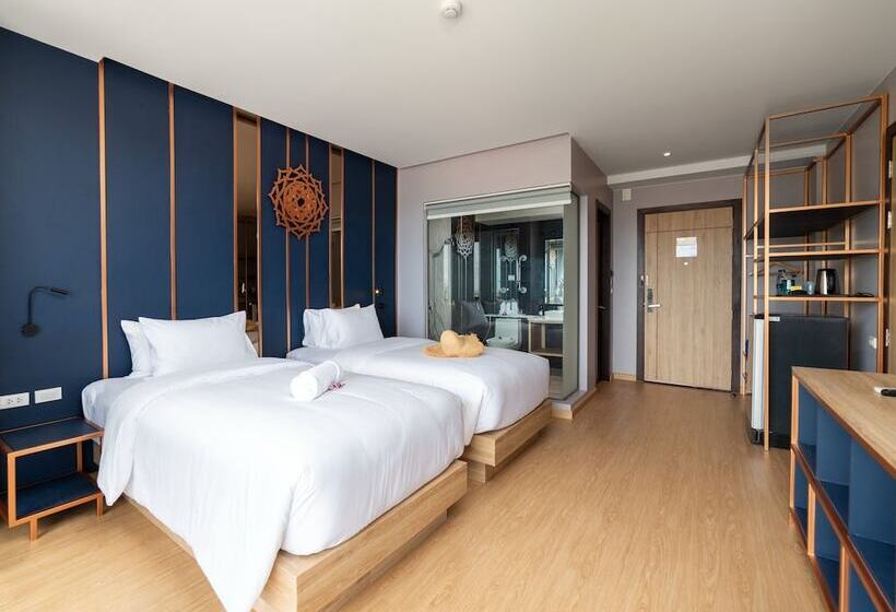 패밀리 스위트, The Blue Hotel   Sha Plus