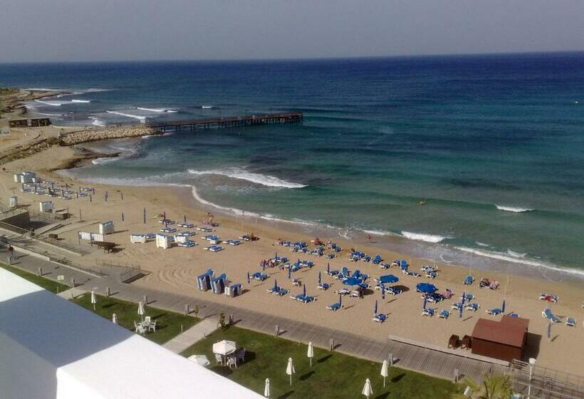 Номер Стандарт Внутренний, Vrissaki Beach