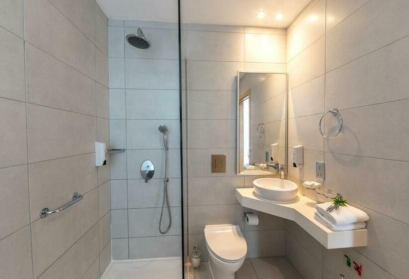 Номер Стандарт Боковой Вид на Море, Vrissaki Beach