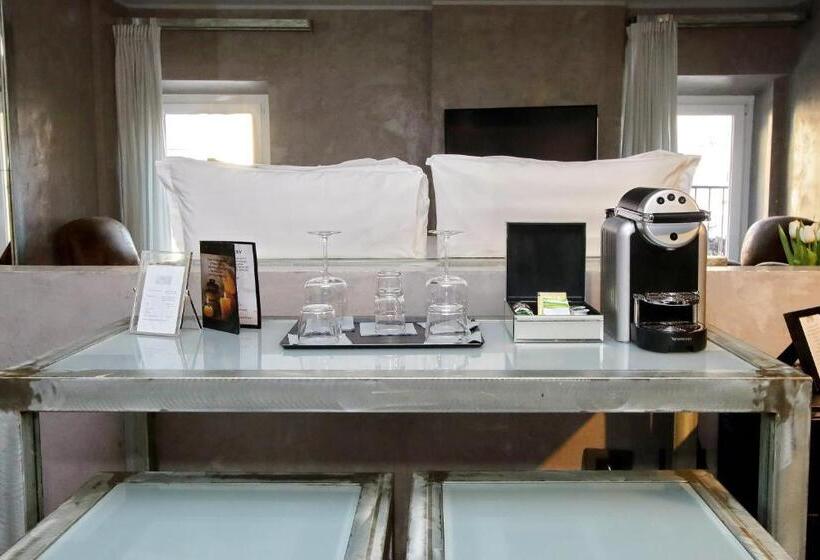 סוויטה עם נוף לעיר, Mama S Home Rome