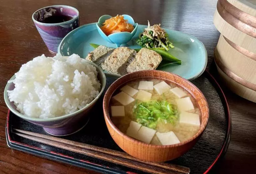 اتاق استاندارد با سرویس بهداشتی مشترک, Ryokan Dougoya