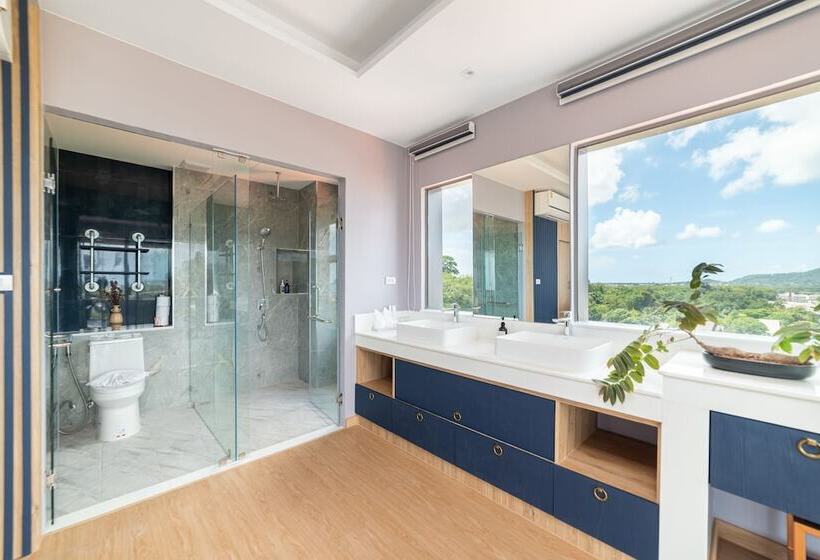 Студия Стандарт, The Blue Hotel   Sha Plus