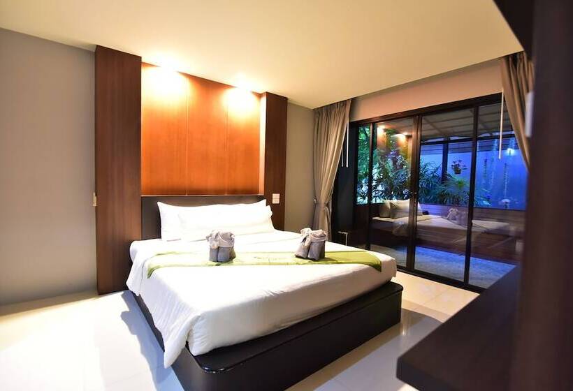 バルコニー付きデラックスルーム, The Breeze Lipe Resort