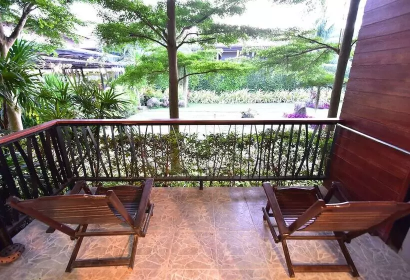 Deluxe-huone Puutarhanäkymä, The Breeze Lipe Resort