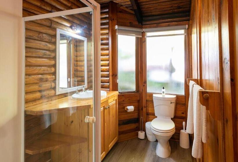 Mökki 1 Makuuhuone, Under Milkwood Resort