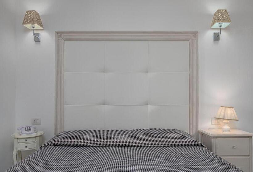 スーペリアールーム, The Pelican Beach Resort & Spa  Adults Only