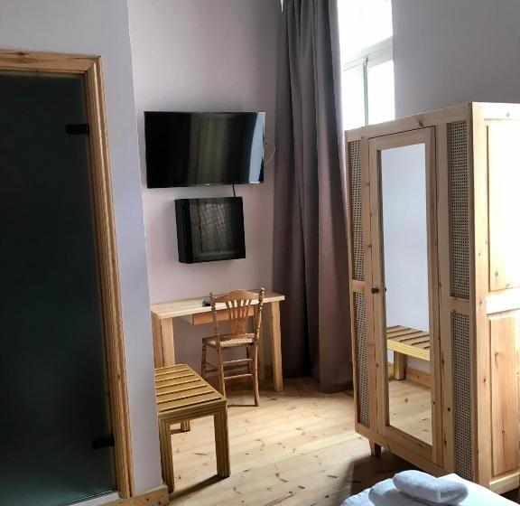 Номер Deluxe Кровать Кинг, Vasilikon Hotel 1888 The Past Is Present Historical Preservation Monument