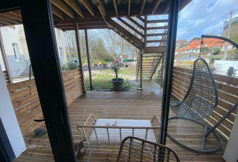 带1个卧室的带阳台的公寓, Parc Beausejour Dieppe