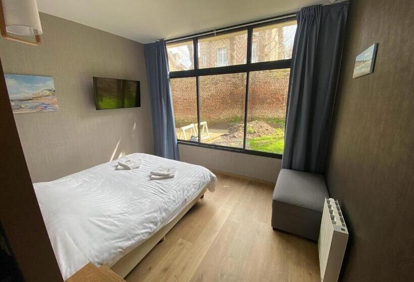 带1个卧室带花园景观的公寓, Parc Beausejour Dieppe