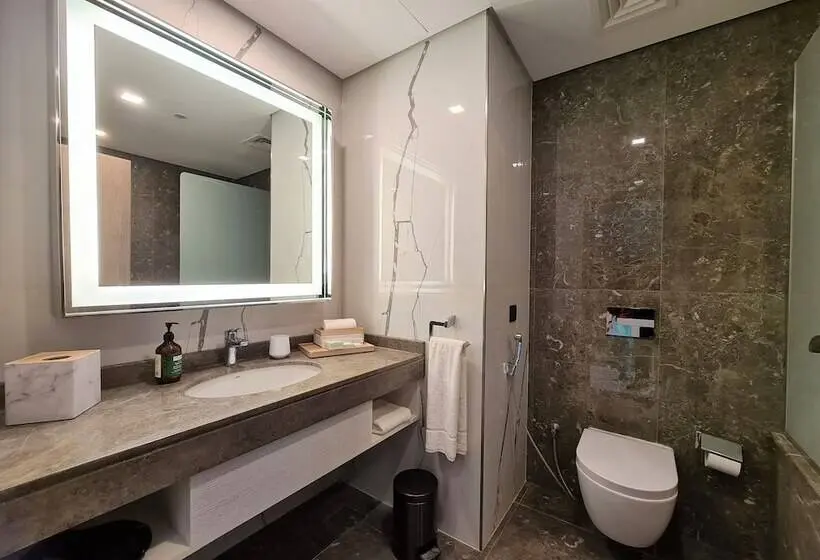 اتاق لوکس, Voco Dubai The Palm, An Ihg