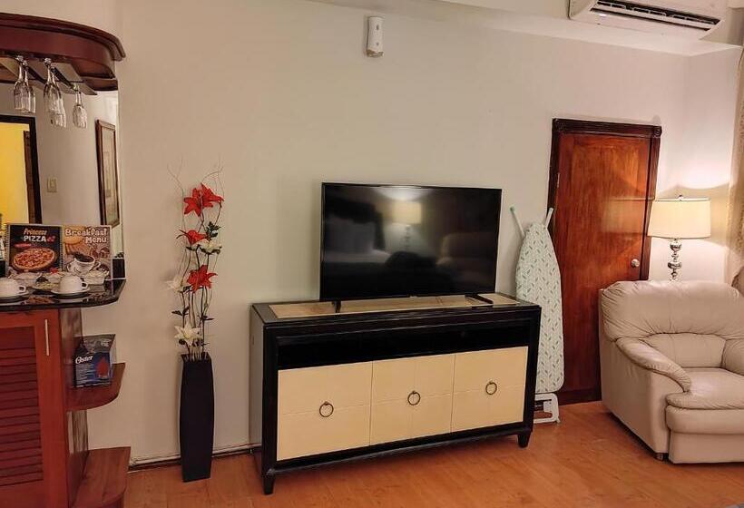 סוויטה, Princess Hotel And Casino Free Zone