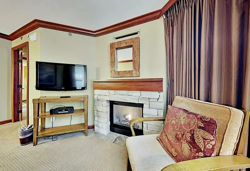 Talo 2 Makuuhuonetta, Resort At Squaw Creek S 605 & 607