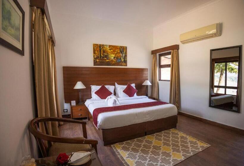 اتاق سوپریور, Welcomheritage Tarangi Ramganga Resort