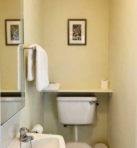 标准间, Duinin House B&b