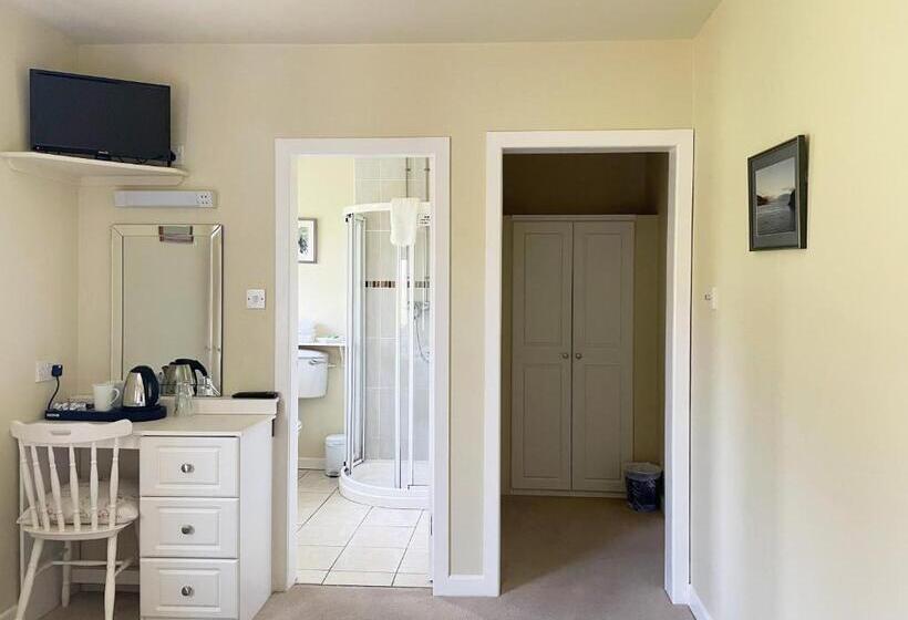 标准间, Duinin House B&b