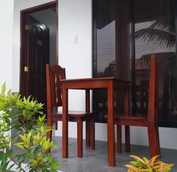 디럭스 룸, Garden Village Resort