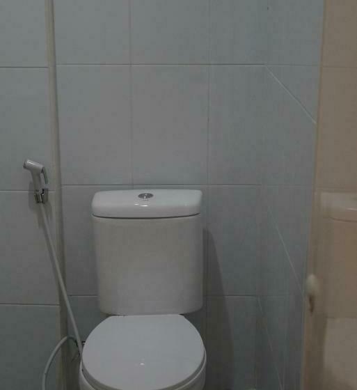 اتاق استاندارد یک نفره, Gold Line Guest House