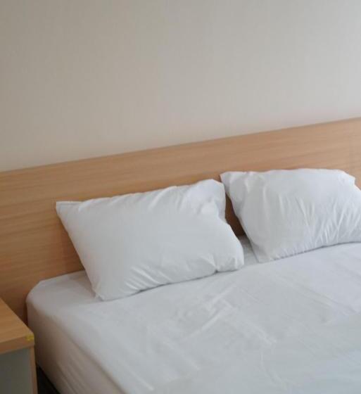 디럭스 룸, Gold Line Guest House