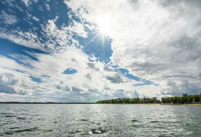 Номер Стандарт, Lakes Inn