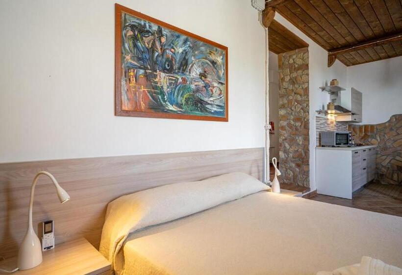 패밀리 룸, Casa Del Sole