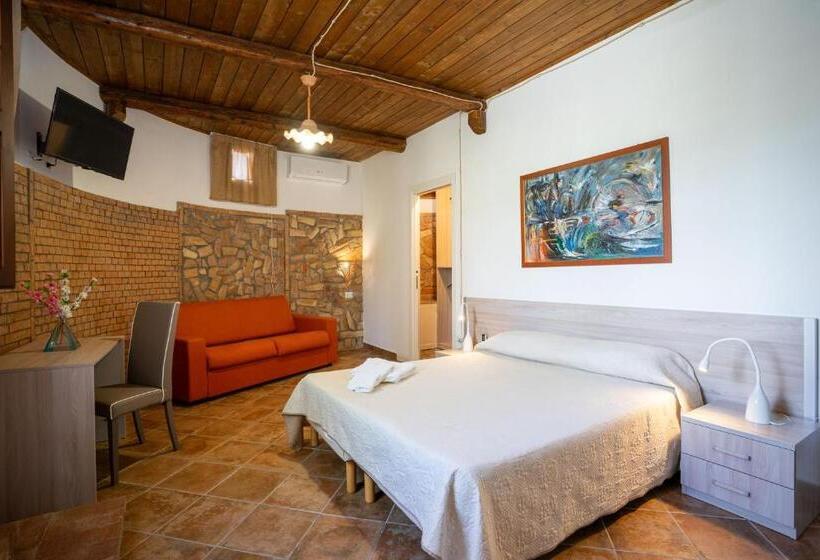 اتاق خانوادگی, Casa Del Sole