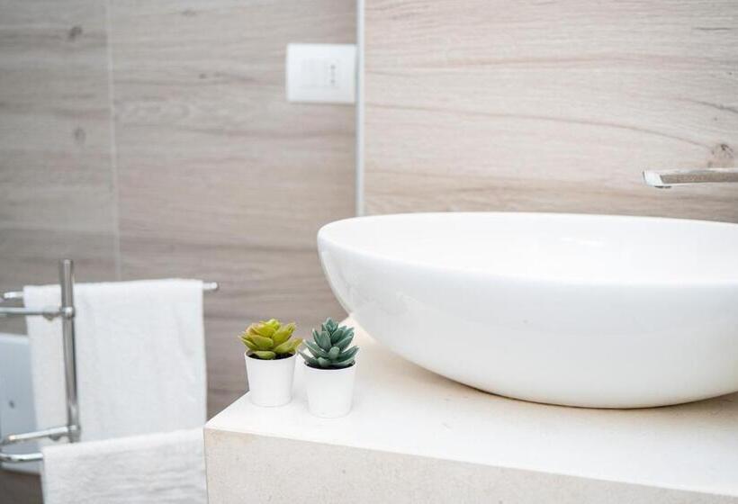 패밀리 룸, Casa Del Sole