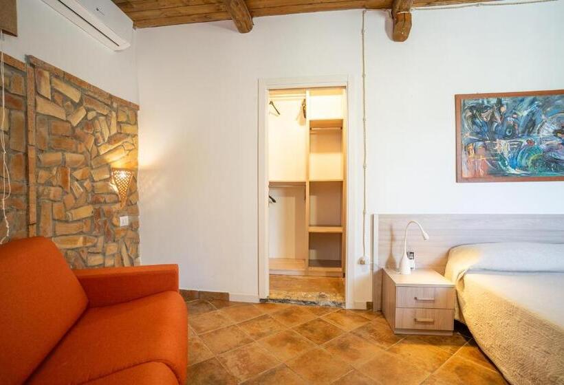 패밀리 룸, Casa Del Sole