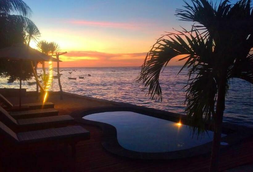 海景标准间带阳台, Double A Beach House