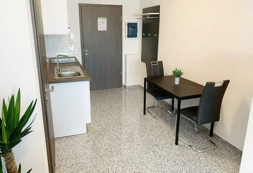 スタンダードスタジオ, Pent   Aparthotel Crailsheim
