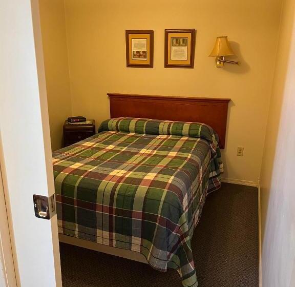 Suite 2 Soveværelser, Bluebird Motel