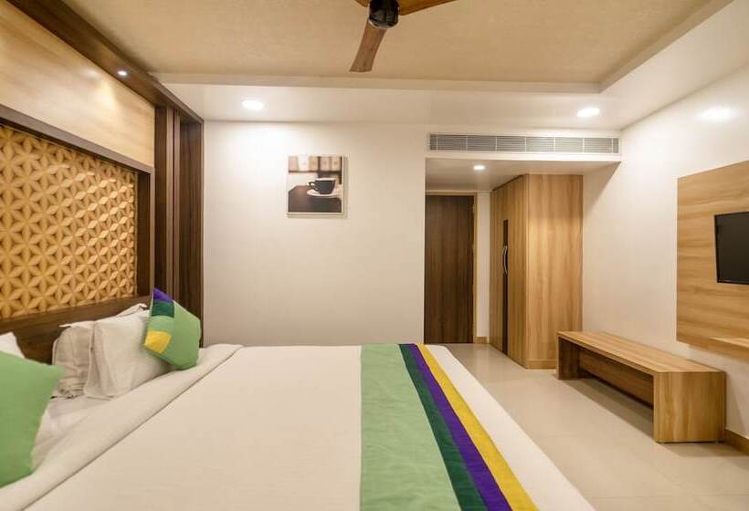 标准间, Treebo Golden Swan Pammal