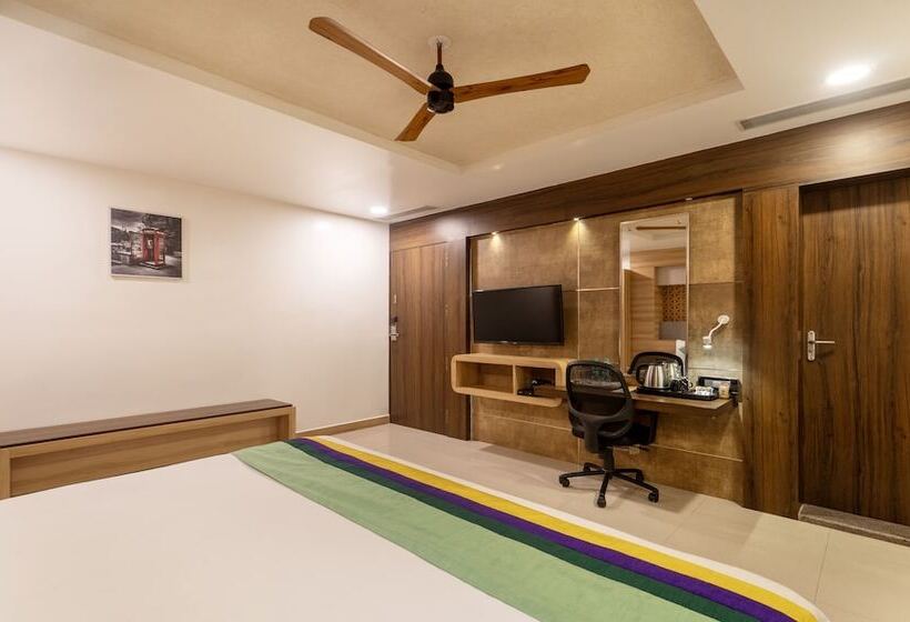 豪华房间, Treebo Golden Swan Pammal