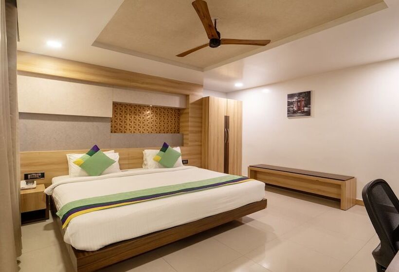 豪华房间, Treebo Golden Swan Pammal