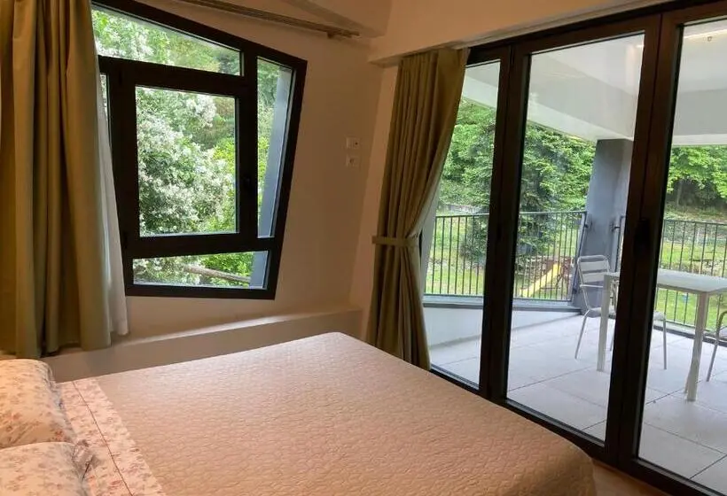 テラス付き１ベッドルームアパートメント, Agriturismo Rossolampone