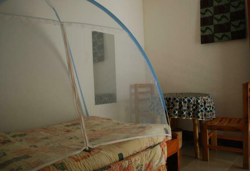 اتاق استاندارد یک نفره, Crater Bay Cottages